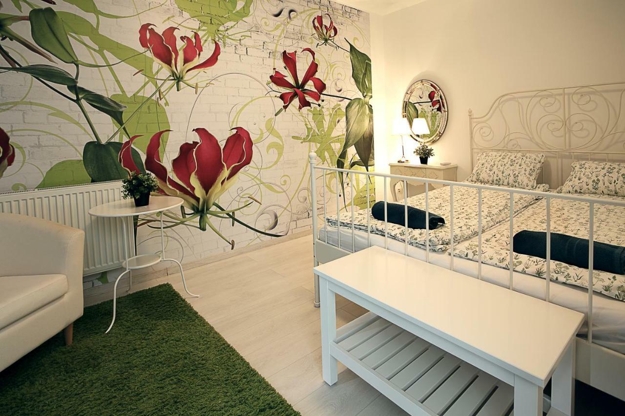 Holiday home Townhouse On Budapest Border *