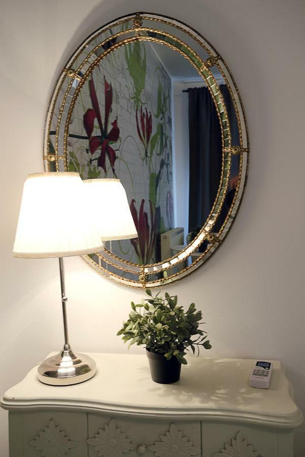 Holiday home Townhouse On Budapest Border *